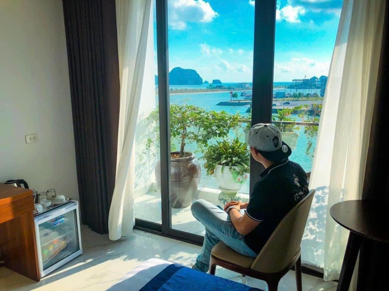 Ha Long Land Hotel Esterno foto